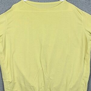 Lululemon T-Shirt Short Sleeve Tee Womens 2XL Yellow Casual Crew Neck Outdoor